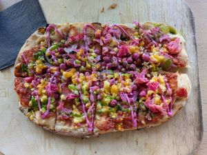 'Oriental Nightz' pinsa at Turbo Lama in Bern