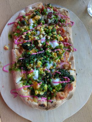 'G(arden) walk' pinsa at Turbo Lama in Bern