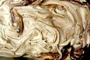 Almendra Veteado Chocolate en agua.

El gelato de Almendra dorada siciliana importada de origen controlado, tiene un sabor y aroma inigualable. Rico en grasas saludables. at Patti Gelateria Laureles in Medellin