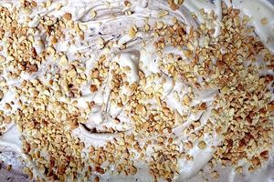 Maní Natural en agua y sin Azúcar Añadida.

Maní seleccionado con alta grasa saludable el cual da un sabor auténtico, especialmente creado para los amantes de éste clásico at Patti Gelateria Laureles in Medellin