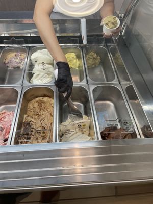 The ice cream has no sugar added   at Patti Gelateria Laureles in Medellin