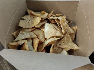 Chips at Station VG in La Marsa