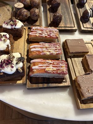  Fruity Cake 4,75€  at POG in Howth