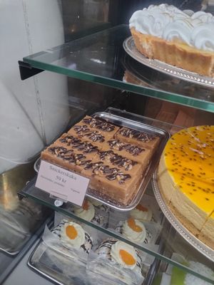 Vegan dessert at Konditori Lyran in Stockholm