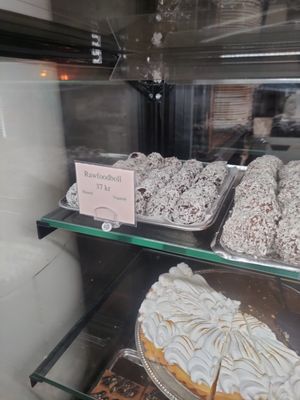 Vegan dessert at Konditori Lyran in Stockholm