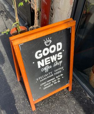  at Good News Coffee Shop in Paris