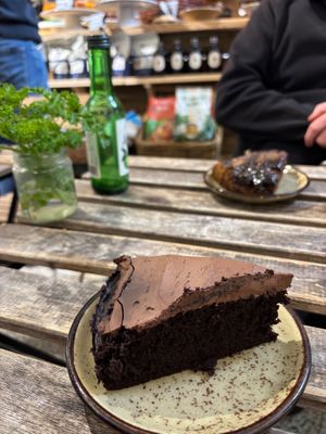 27 May 2025
Chocolate fudge cake at Nutmeg + Thyme in Burford