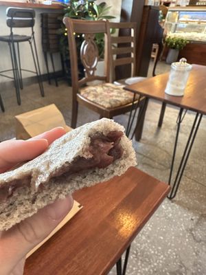 Red bean filling #Veganuary at Joseon Snack - 조선스낵 in Busan