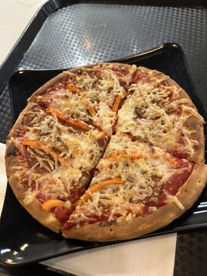 delish vegan pepperoni pizza ❤️ #Veganuary at Serenity Pizza in Nashville