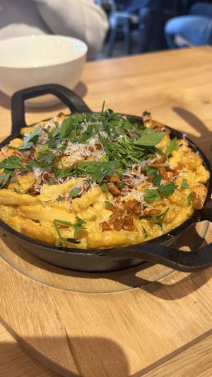 Mac & Cheese  at Virtuous Pie in Cologne