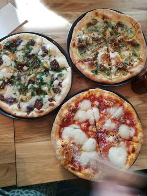  at Virtuous Pie in Cologne