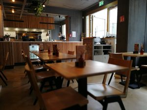  at Virtuous Pie in Cologne