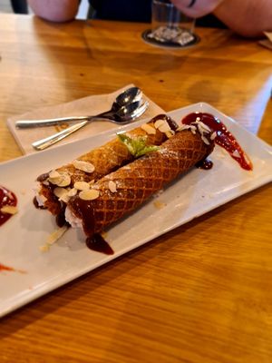  at Virtuous Pie in Cologne