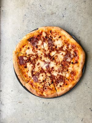 Sweet Mary Jane at Virtuous Pie in Cologne