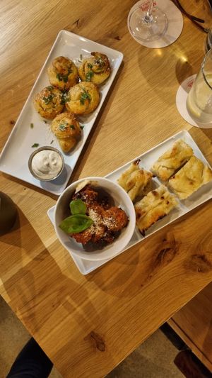  at Virtuous Pie in Cologne