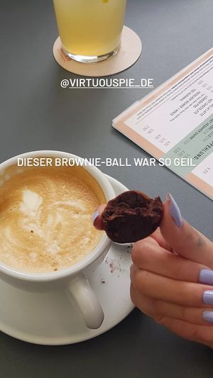  at Virtuous Pie in Cologne