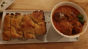  at Virtuous Pie in Cologne