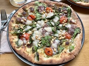 Ultraviolett  at Virtuous Pie in Cologne