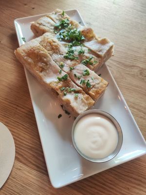 Cheesy garlic focaccia at Virtuous Pie in Cologne