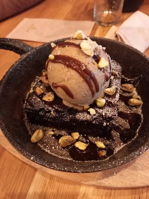  at Virtuous Pie in Cologne