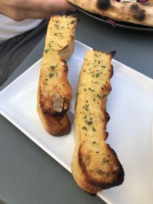 Garlic focaccia   at Virtuous Pie in Cologne