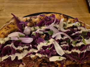 Summer menu - Doner pizza at Virtuous Pie in Cologne