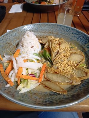 Number 24 with vegan duck at Chay Long Hasenheide in Berlin