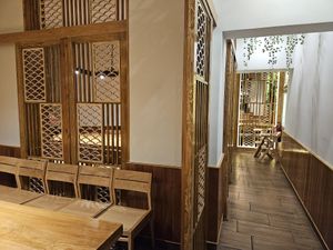  at Chay Long Hasenheide in Berlin