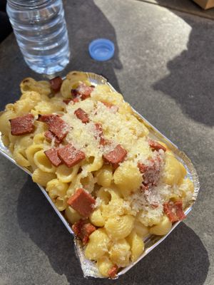 Mac n’ cheese 🍝   at El Vato Loco in Barcelona