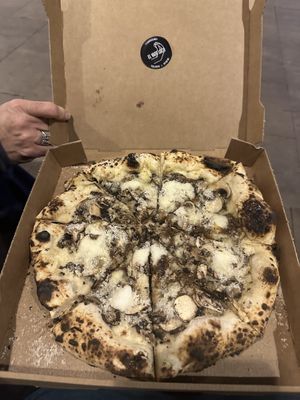 Came back for the funghi pizza and it was so good!   at El Vato Loco in Barcelona