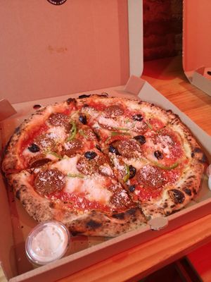 Supreme Pizza at El Vato Loco in Barcelona