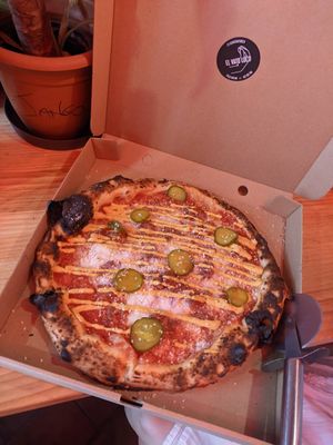 Pizza Cheeseburger at El Vato Loco in Barcelona