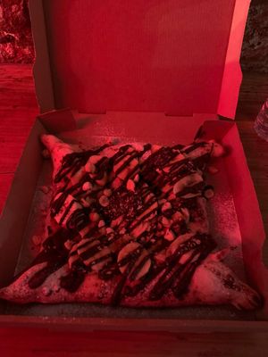 Pizza Nocilla (8€) at El Vato Loco in Barcelona