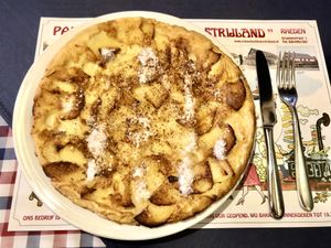 Pancake with apple, cinnamon and sugar.  at Pannekoekhuis Strijland in Rheden