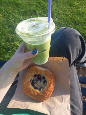 Iced coconut matcha latte and vegan danish pastry at EH9 Espresso in Dundee