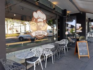 Exterior at Balkan Büro 1 in Zurich