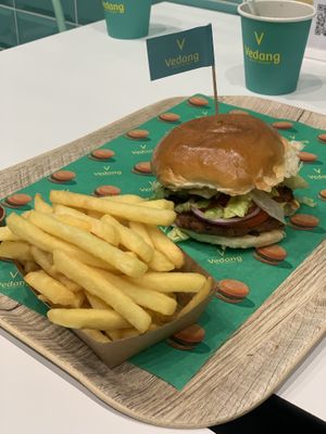   at Vedang Green Burger - Belgisches Viertel in Cologne