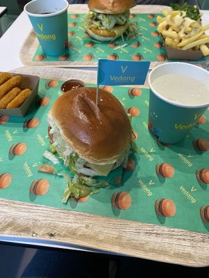   at Vedang Green Burger - Belgisches Viertel in Cologne