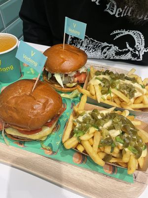   at Vedang Green Burger - Belgisches Viertel in Cologne