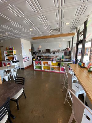 Counter at devil's lettuce in Richmond