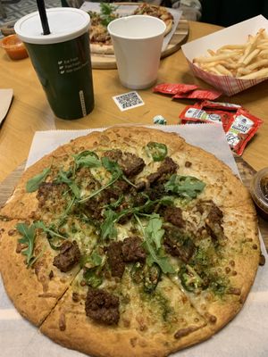 Green umami pizza  at Green Papaya in Dallas