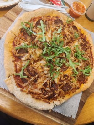 Pepperoni pizza at Green Papaya in Dallas