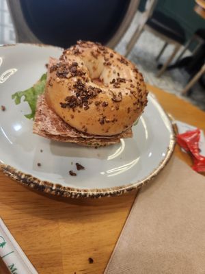 Breakfast bagel at Green Papaya in Dallas