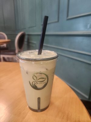 Matcha pistachio latte at Green Papaya in Dallas