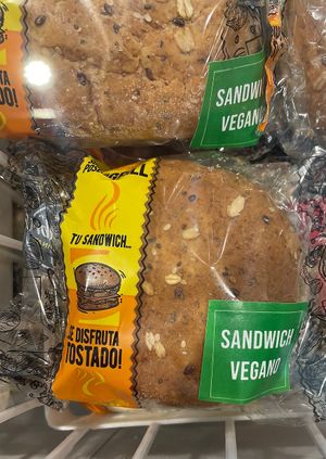 Sándwich vegano  at Costumbres Argentinas in Neuquen