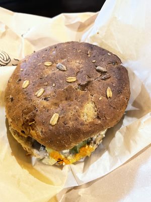 Sándwich vegano  at Costumbres Argentinas in Neuquen