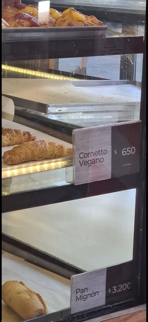 Cornetto at Costumbres Argentinas in Neuquen