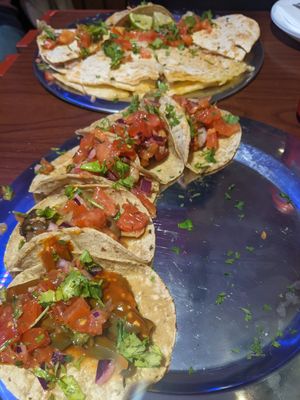 different vegan tacos at Clan Tequila in Madrid