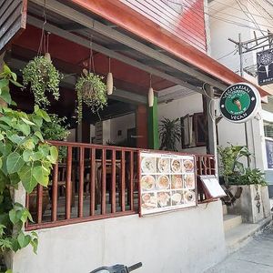   at La Carotte Qui Rit in Surat Thani