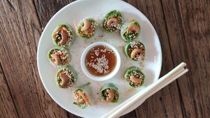 Broad Noodle Wrap at La Carotte Qui Rit in Surat Thani